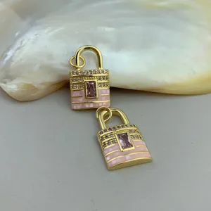 Pendentif cadenas en or avec coquillage rose et zircone, charm accessoire de bijoux DIY