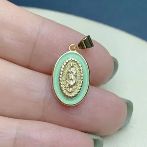 Pendentif ovale Notre Dame de Guadalupe or émail vert menthe breloque bijou DIY