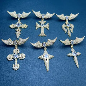 Pendentif Croix Aile Zircon Micro Serti de Luxe Collier Cuivre Electroplaque Bijou Mode Hip Hop Cadeau Pour Femmes
