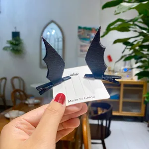 Halloween bat wing hair clips for kids, cute black hair barrettes festival accessories