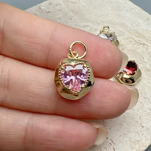 Stunning heart-shaped cubic zirconia pendant diy jewelry accessory for women necklace making.