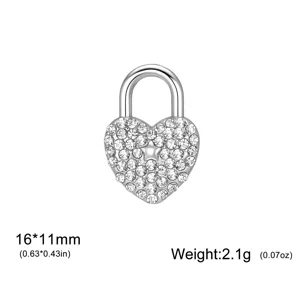 Colgante de candado de corazón en acero inoxidable con brillantes y estrella, 16x11mm.