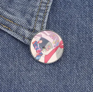 Simpatica spilla in metallo gatto cartone animato, badge anime elegante per zaini e vestiti.