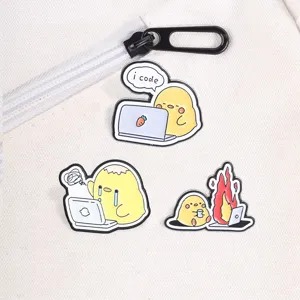 Leuke programmer kuiken emaille speldjes set, grappige werknemer badge voor rugzakken en kleding.