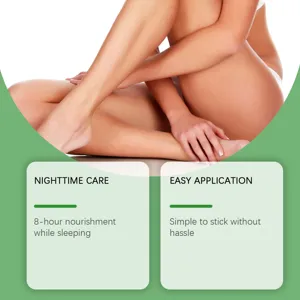 Vue de detail de l'application du patch de soin des ongles pour une hydratation nocturne douce.