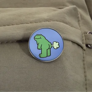 Lustiger frosch metall brosche cartoon anstecknadel für rucksack kleidung dekoration