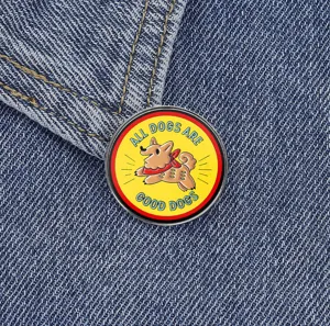 Jolie broche en métal pour chien de dessin animé badge émaillé pour vêtements et sacs