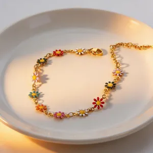 Detailed view of the colorful enamel daisy flower titanium steel chain necklace summer style.