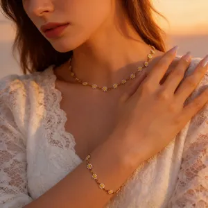 Fashion Stainless Steel Daisy Floral Pendant Necklace Colorful White Enamel Flower Box Chain Bracelet Luxury Casual Unisex Charm Jewelry Gift
