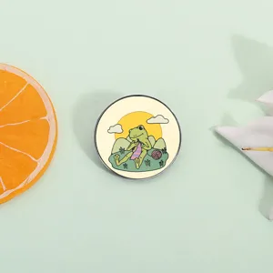 Broche en métal grenouille mignonne rétro, badge de dessin animé pour cartable et vêtement.