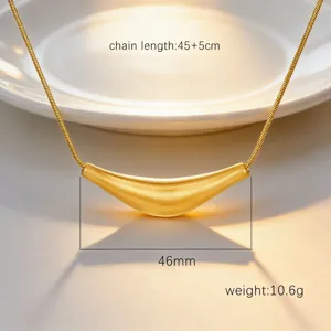 Exquisite titanium steel geometric irregular curved pendant necklace, elegant European style chic.