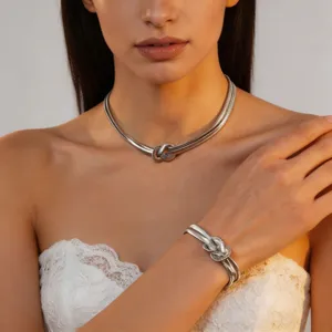 Collana a Catena con Nodi in Acciaio Inossidabile Stile Occidentale da Donna Punk Hip Hop Choker Geometrico Catena a Maglie Color Oro Argento Gioielli Regalo