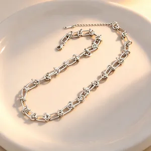 Collier chaîne torsadée en acier inoxydable tendance, bijoux en métal argenté pour femmes.