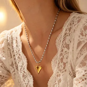 Gold and silver heart necklace titanium steel clavicle chain elegant jewelry for women