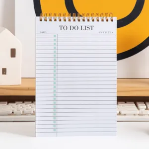 Blocco note spirale planner giornaliero lista cose da fare per scrivania ufficio