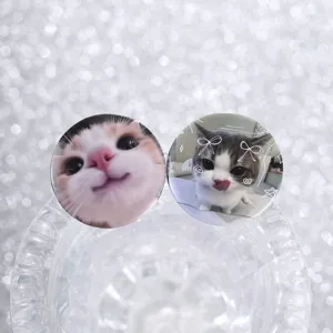 Cute cat pattern tinplate badge funny cartoon brooch pin for student schoolbag backpack