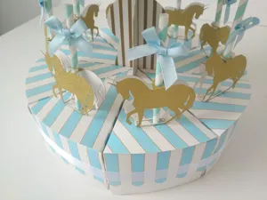 European style wedding cake gift candy boxes carousel party favor set with cute unicorn decor.