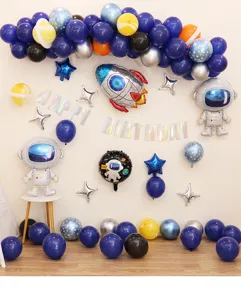 Jongen ruimte thema verjaardag feest ballon set met astronaut raket en planeet ballon.