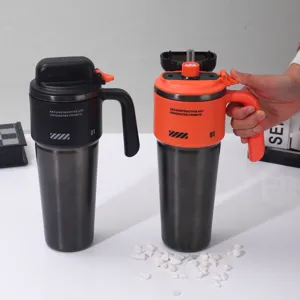 Large capacity insulated tumbler with straw and handle, portable stainless steel car cup.