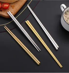 Edelstahl Stäbchen Set, koreanische runde Metallstäbchen für Küche und Restaurant.
