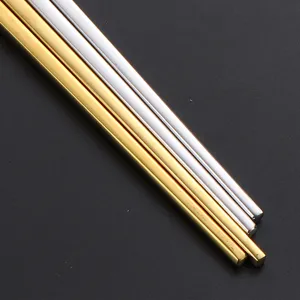 Edelstahl Essstäbchen Set, langlebiges Metall koreanisches Besteck in edlem Gold und Silber.