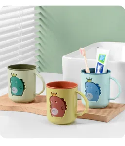 Cute cartoon dinosaur toothbrush cup, creative household mouthwash cup, plastic dental mug.