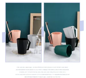 Diamond plastic rinsing toothbrush cup with handle for home bathroom and travel use.