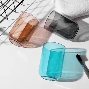 Transparenter Mundbecher Kunststoff Badezimmer Becher modernes Zahnbürstenbecher Set.
