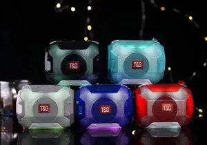 Haut-parleur Bluetooth portable avec des lumières LED colorées, mini enceinte sans fil pratique.