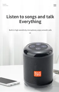 Nahaufnahme des tragbaren Mini-Bluetooth-Lautsprechers mit Bedienelementen und schwarzem Netz.