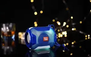 Haut-parleur Bluetooth sans fil portable avec lumières LED et basses profondes audio.