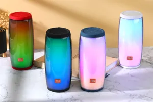 Haut-parleur Bluetooth sans fil avec lumières LED colorées, haute qualité sonore, audio extérieur.