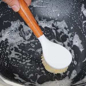 Langer Topfbuerste mit Holzgriff fuer Kuechengeschirr und Pfannenreinigung praktische Buerste