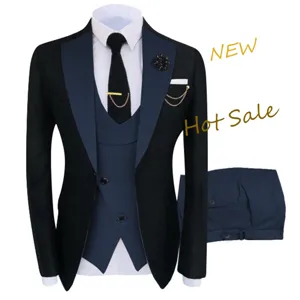 Ensemble de costume d'affaires 3 pièces pour homme avec blazer élégant, gilet et pantalon.