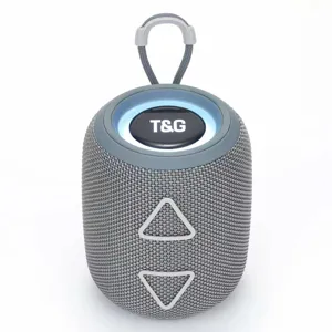 Haut-parleur Bluetooth sans fil portable avec lumières LED colorées et basses profondes.