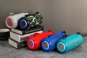 Haut-parleur Bluetooth sans fil portable avec lumières colorées, boombox de basse étanche.