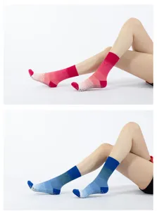 Chaussettes de yoga antidérapantes dégradées pour femmes, chaussettes de sport confortables.