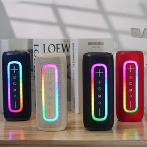 Tragbarer bluetooth-lautsprecher mit rgb-licht, kabellose outdoor stereo-soundbox.