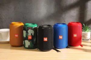 Tragbarer wasserdichter Bluetooth-Lautsprecher mit Stoffdesign und T&G Logo für Outdoor.