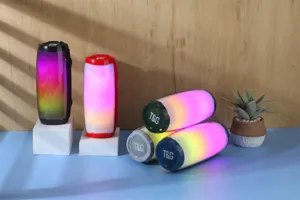 Haut-parleur Bluetooth portable avec lumières LED colorées, caisson de basses sans fil.