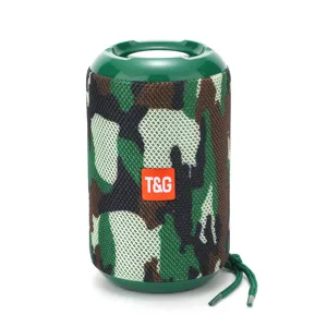Tarnfarbiger tragbarer Bluetooth Lautsprecher mit wasserdichtem Stoff und starkem Sound.