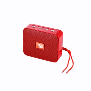 Tragbarer kabelloser Bluetooth-Lautsprecher mit sattem Bass, kompaktem Design und Trageschlaufe.