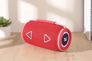 Tragbarer kabelloser Bluetooth-Lautsprecher mit RGB-Lichtern schwerer Bass zylindrisches Design