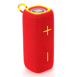 Detailansicht des tragbaren wasserdichten Bluetooth-Lautsprechers mit rotem Netzstoff und Steuertasten.