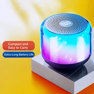 Altoparlante Bluetooth Senza Fili Portatile Mini Subwoofer per Auto Esterno Bassi Pesanti LED RGB Lettore Musicale