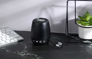 Altoparlante Bluetooth wireless portatile in miniatura con funzione TWS e suono chiaro.