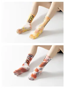 Tie-dye yoga socks with non-slip silicone grips, long pilates and dance socks for women.