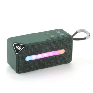 Tragbarer Mini Bluetooth Lautsprecher mit RGB LED Licht TWS Outdoor Kabellose Musik Box
