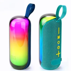 Haut-parleur Bluetooth sans fil portable avec lumière RGB vibrante et mini caisson de basses.