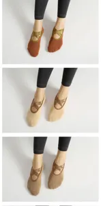 Calcetines de yoga antideslizantes para mujer, pilates con tirantes cruzados y felpa.